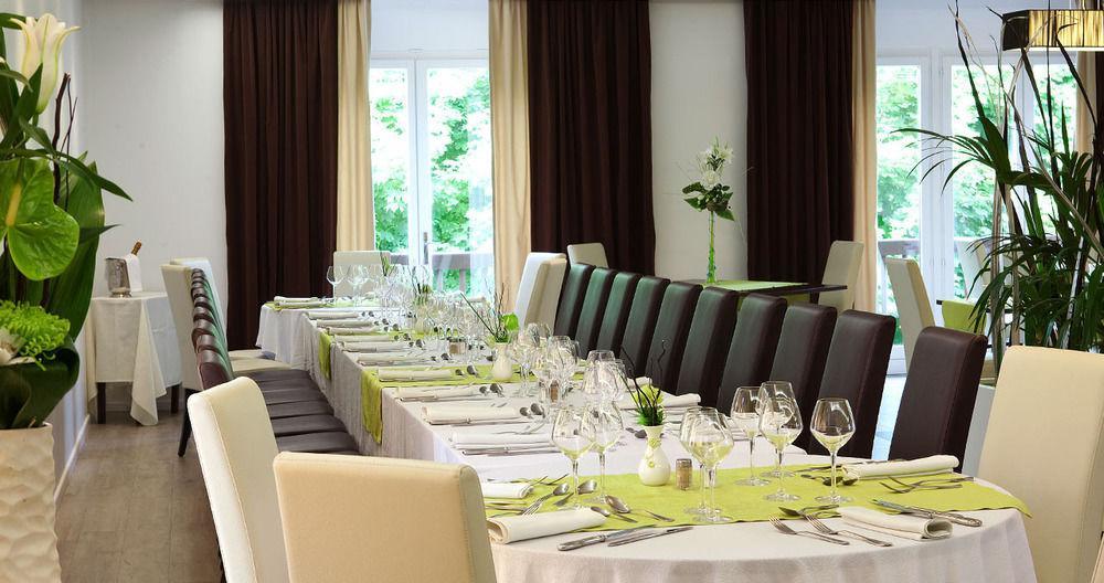 Relais De L'Abbaye Hotel Charlieu Екстериор снимка